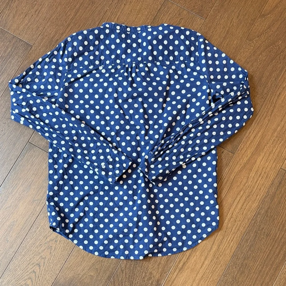 J. Crew Blue Polka Dot Blouse with Ruffle Detail Size Small C2-010